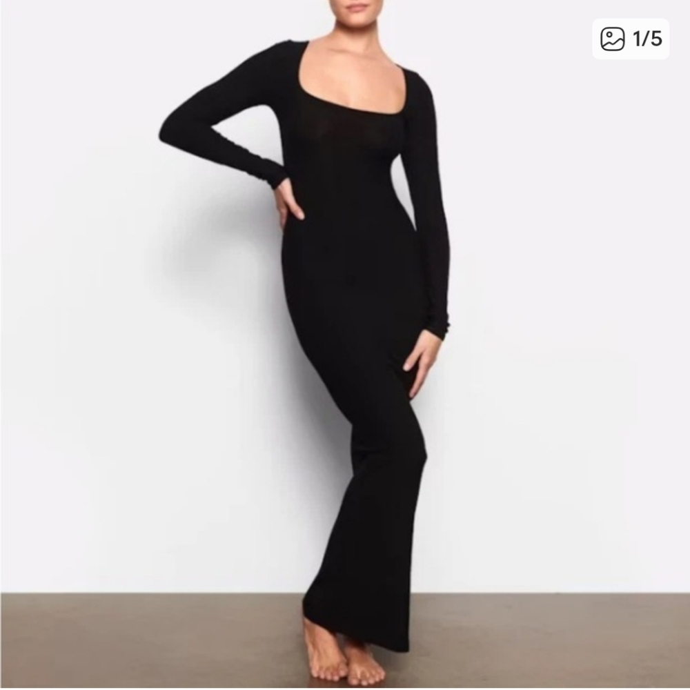 SKIMS SOFT LOUNGE LONG SLEEVE DRESS - Size S | Onyx
